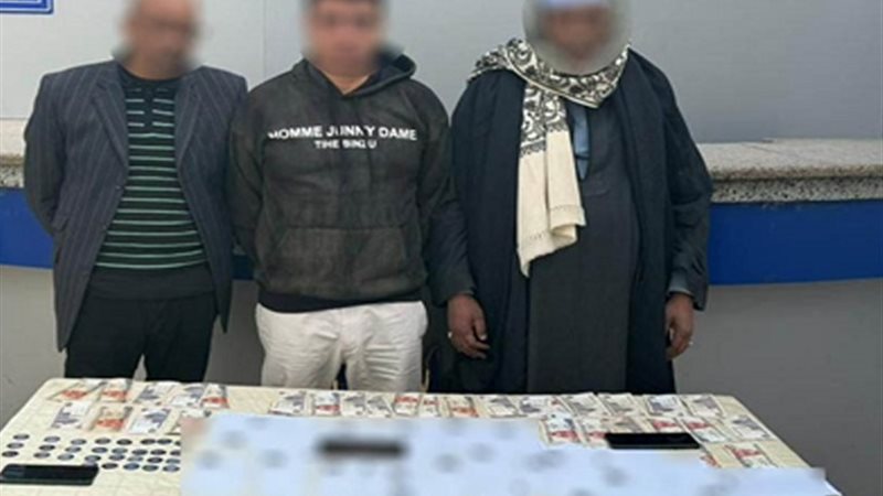 المتهمون والمضبوطات