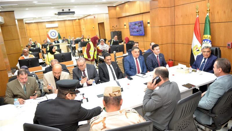 محافظ الدقهلية يتابع