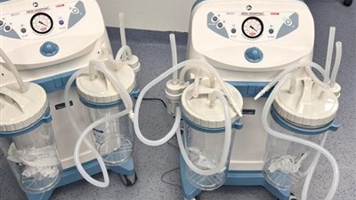 شركة شلاتين للثروة المعدنية تدعم مستشفى شلاتين المركزي بأجهزة طبية 