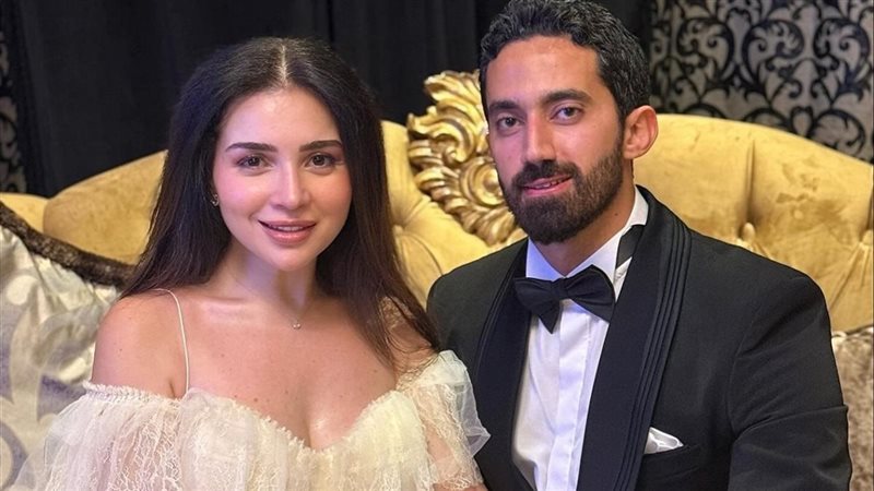 أحمد تيمور ومي عز
