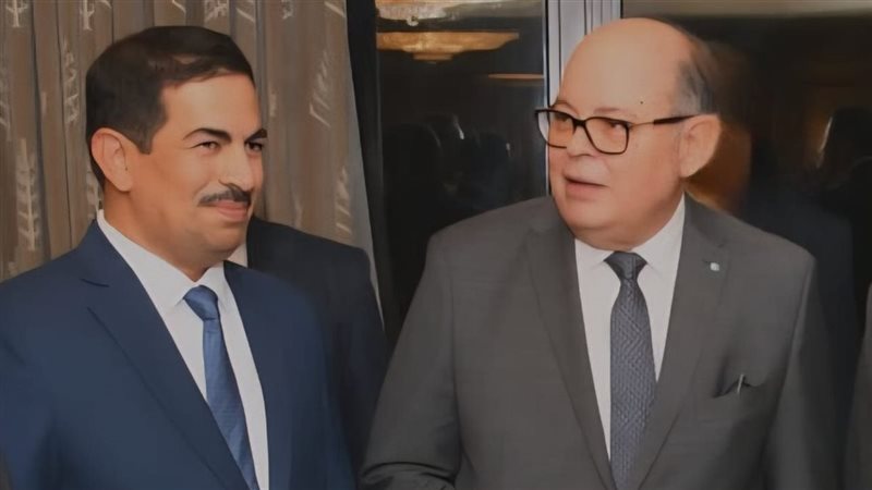 وزير الإعلام العماني