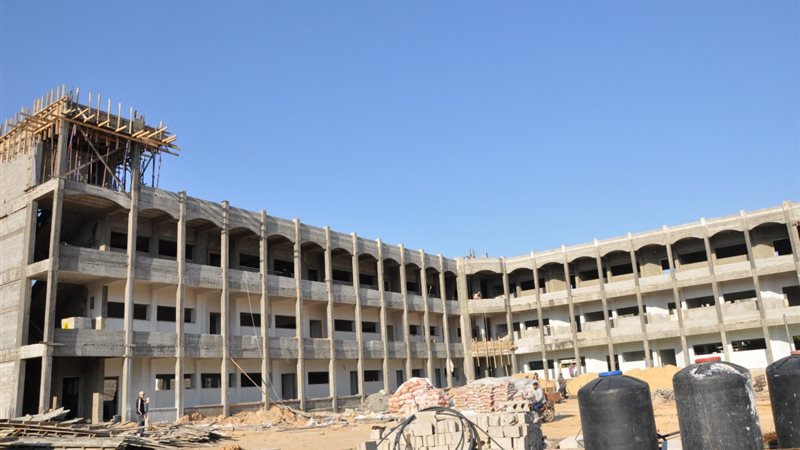 بناء مدرسة جديدة