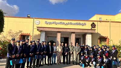 قاعدة غرب القاهرة الجوية تستضيف طلاب بنى سويف لتعزيز روح الولاء والانتماء 