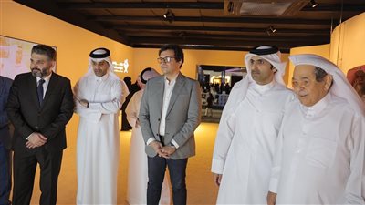 وزير الثقافة يبحث تعزيز التعاون الثقافي مع هيئة متاحف قطر