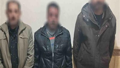 ضبط 3 أشخاص حاولوا التأثير على الناخبين بمحيط لجنة بالمحلة الكبرى 