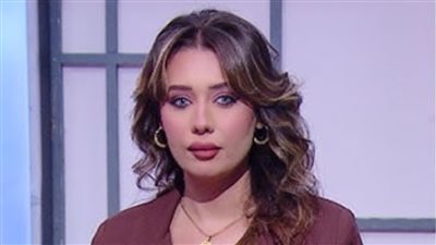 مذيعة شهيرة بقناة هى تحرر محضر ضد تيك توكر بأكتوبر ثالث