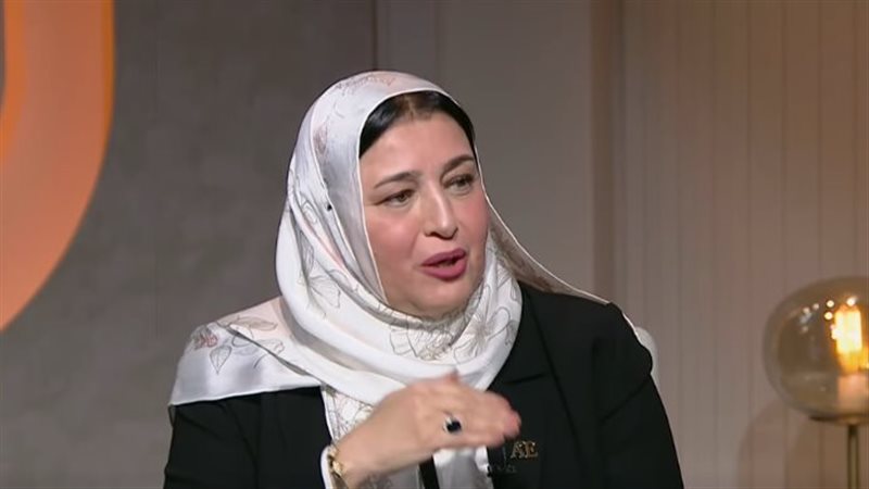 عبير عصام عضو مجلس
