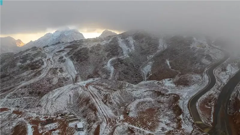 سقوط الثلوج في الخليج