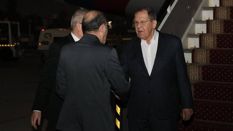 لافروف يصل القاهرة