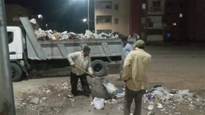 حملات صباحية ومسائية مكثفة لرفع كفاءة النظافة بشوارع حي فيصل