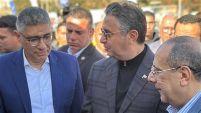 جولة تفقدية لوزير التموين ومحافظ الجيزة داخل سوق اليوم الواحد بحدائق الأهرام