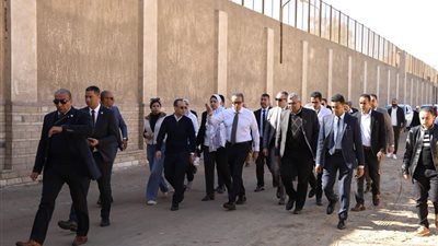 وزير الصحة يتفقد مستشفى الخانكة للصحة النفسية ويوجه بالانتهاء من أعمال التطوير