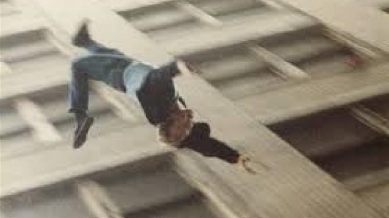 سقوط من علو - صورة