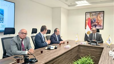 نائب وزير الإسكان يلتقي شركة تركية لاستعراض فرص مشروعات مياه وصرف صحي