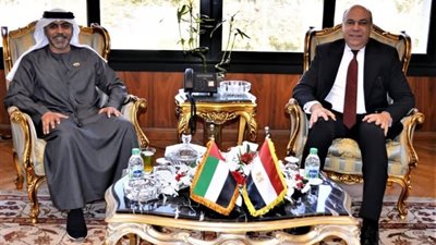 وزير الطيران يستقبل سفير دولة الإمارات بالقاهرة لبحث أوجه التعاون المشترك