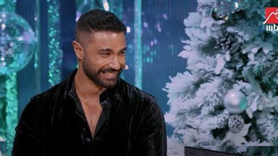 كريم فهمي مازحا: «مراتي مخلصة فلوسي على الشوبينج والسفر.. وفلوسك براحتك»