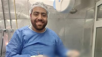نجاح تدخل جراحي عاجل لعلاج التواء وغرغرينة بالقولون السيني بمستشفى دمياط العام
