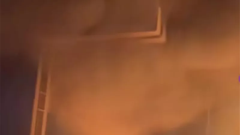 انقلاب تريلا بحور