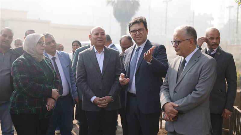 وزير الثقافة ومحافظ