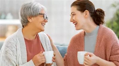 لماذا يتحول شعرنا إلى اللون الأبيض والرمادي مع تقدمنا ​​في العمر؟ 