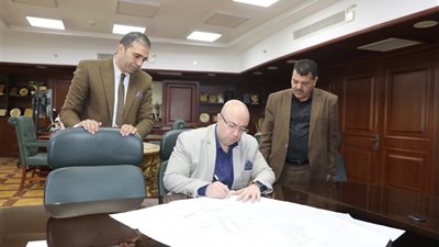 محافظ بني سويف يعتمد مشروع تقسيم لأرض تزيد على 18 ألف متر مربع