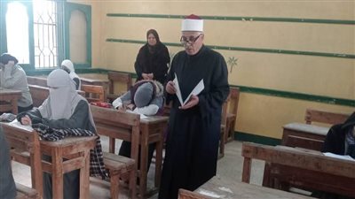 الأزهر يعلن قائمة المحظورات داخل لجان الثانوية الأزهرية ويشدد على منع الهواتف 