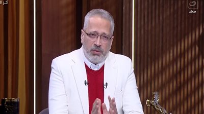 تامر أمين يحفز الجماهير قبل مواجهة مصر وزيمبابوي في افتتاح المجموعة