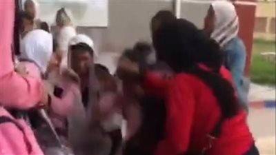 اليوم.. نظر أولى جلسات محاكمة 7 طالبات فني تجاري بالإسكندرية ضربن ولية أمر
