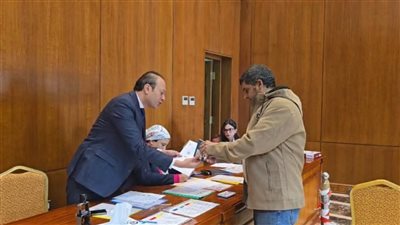 انتظام التصويت في السفارة المصرية بالأردن لجولة الإعادة لمجلس النواب