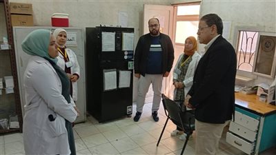 وكيل صحة المنوفية يتفقد وحدتي كفر أبو الحسن وشبرا طه بقويسنا ويكرّم قياداتهما