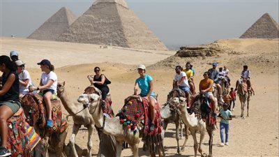 رئيس الوزراء: نعمل على الوصول إلى 30 مليون سائح خلال 2030 