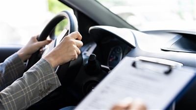5 خطوات للحصول على رخصة القيادة المهنية.. والشروط المطلوبة 