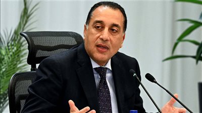 رئيس الوزراء يطمئن على الحالة الصحية لقداسة البابا تواضروس الثاني