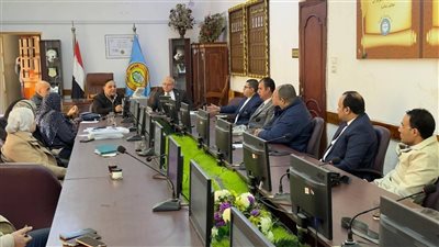 كلية الطب للبنات بدمياط تناقش تفعيل التعليم الطبي المستمر لتحقيق التميز