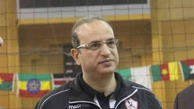الدكتور حسام عبدالعزيز