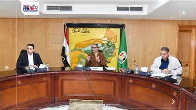 محافظ الفيوم يوجه بسرعة نهو الملفات المتوقفة على الإجراءات البسيطة بالمحافظة
