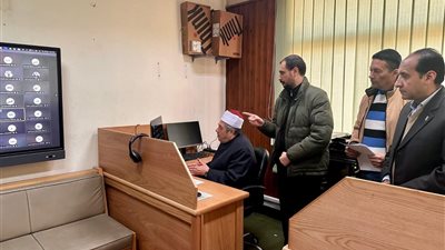 رئيس قطاع المعاهد الأزهرية يتابع الاستعدادات النهائية للامتحان على المنصة 