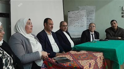 محليات بني سويف تبحث تسريع وتيرة العمل بمبادرة «لا أمية» بالفشن