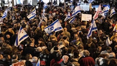 تظاهرات إسرائيلية تطالب نتنياهو و حكومته بالاستقالة ما القصة؟
