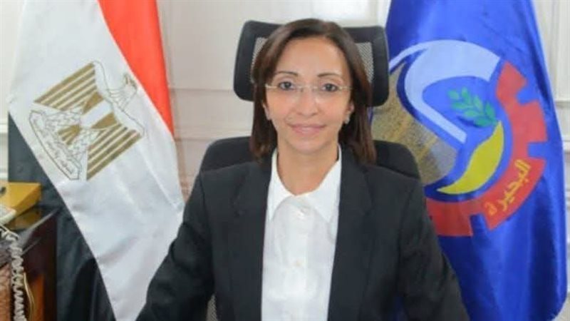 محافظ البحيرة ...
