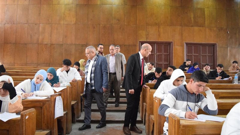 رئيس جامعة بنى سويف