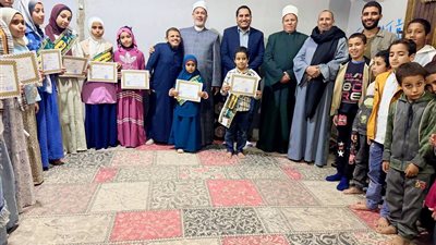 وكيل أوقاف بني سويف يتفقد كتاتيب تحفيظ القرآن ويكرم الطلاب المتفوقين