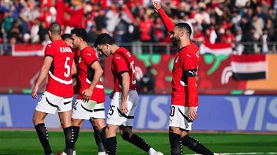 ناقد رياضي: الجماهير المغربية تظهر دعمها الكبير للمنتخب المصري على الأرض