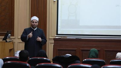 «الأزهر للفتوى» يُنهي دورة جديدة لتأهيل المقبلين على الزواج 