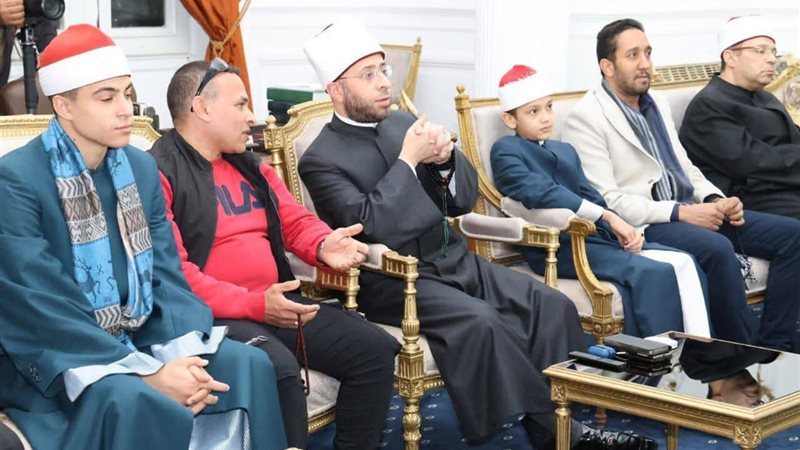 وزير الأوقاف مع نجوم