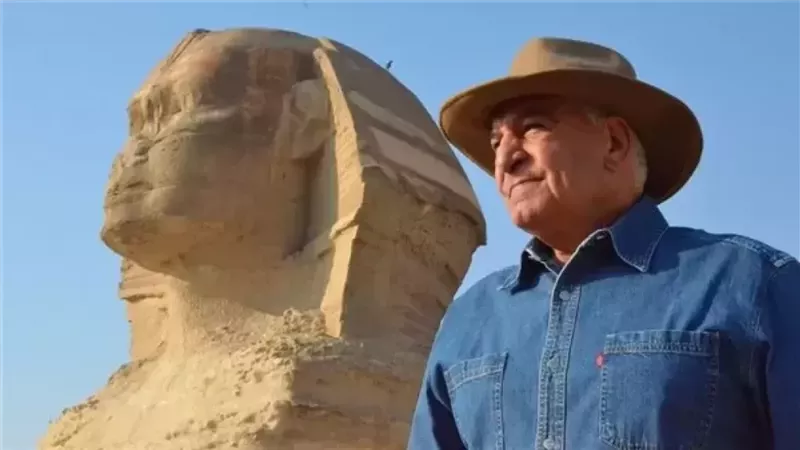 زاهي حواس 