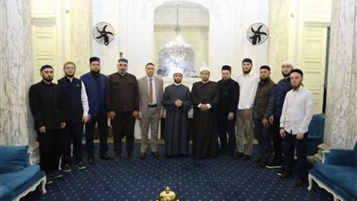 وزير الأوقاف يلتقي وفدا من باحثي أكاديمية بولغار بجمهورية تتارستان الروسية 