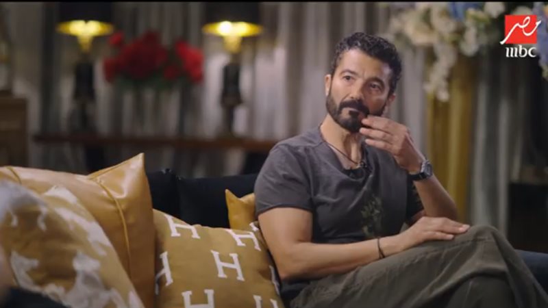الفنان خالد النبوي