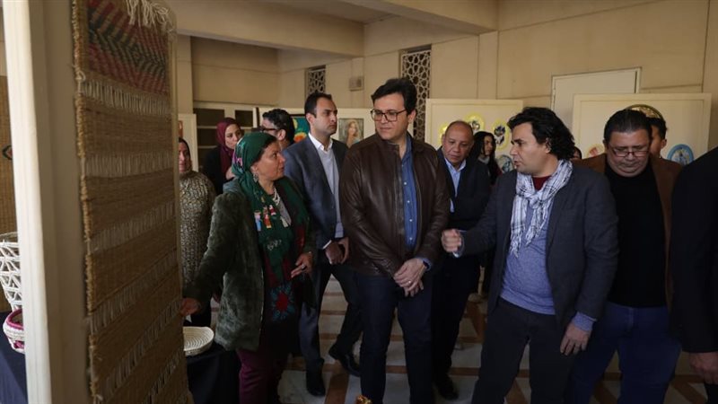 وزير الثقافة يشهد