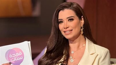 «سيبوا الناس تنجح».. مروة صبري تدافع عن أحمد العوضي بعد الهجوم عليه